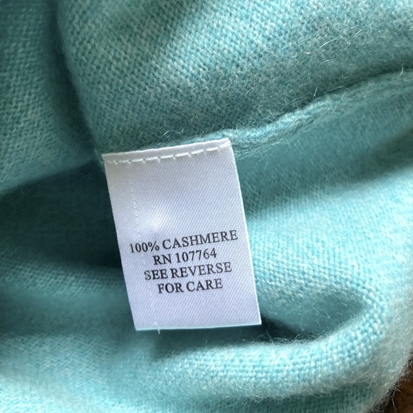 Cashmere cardigan with brocade sleeves - Picture 8 of 10